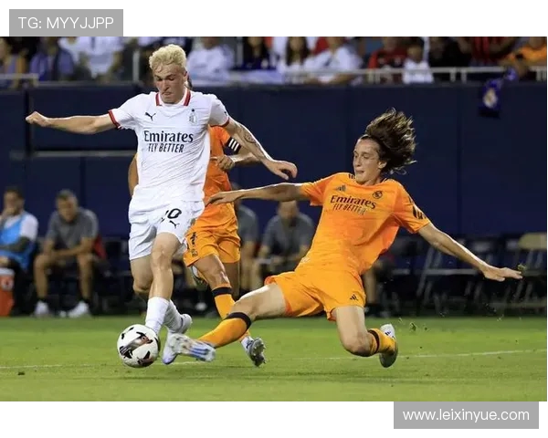 皇马青训新星琼 - 马丁内斯晋升一线队，目标第六中卫强化防线